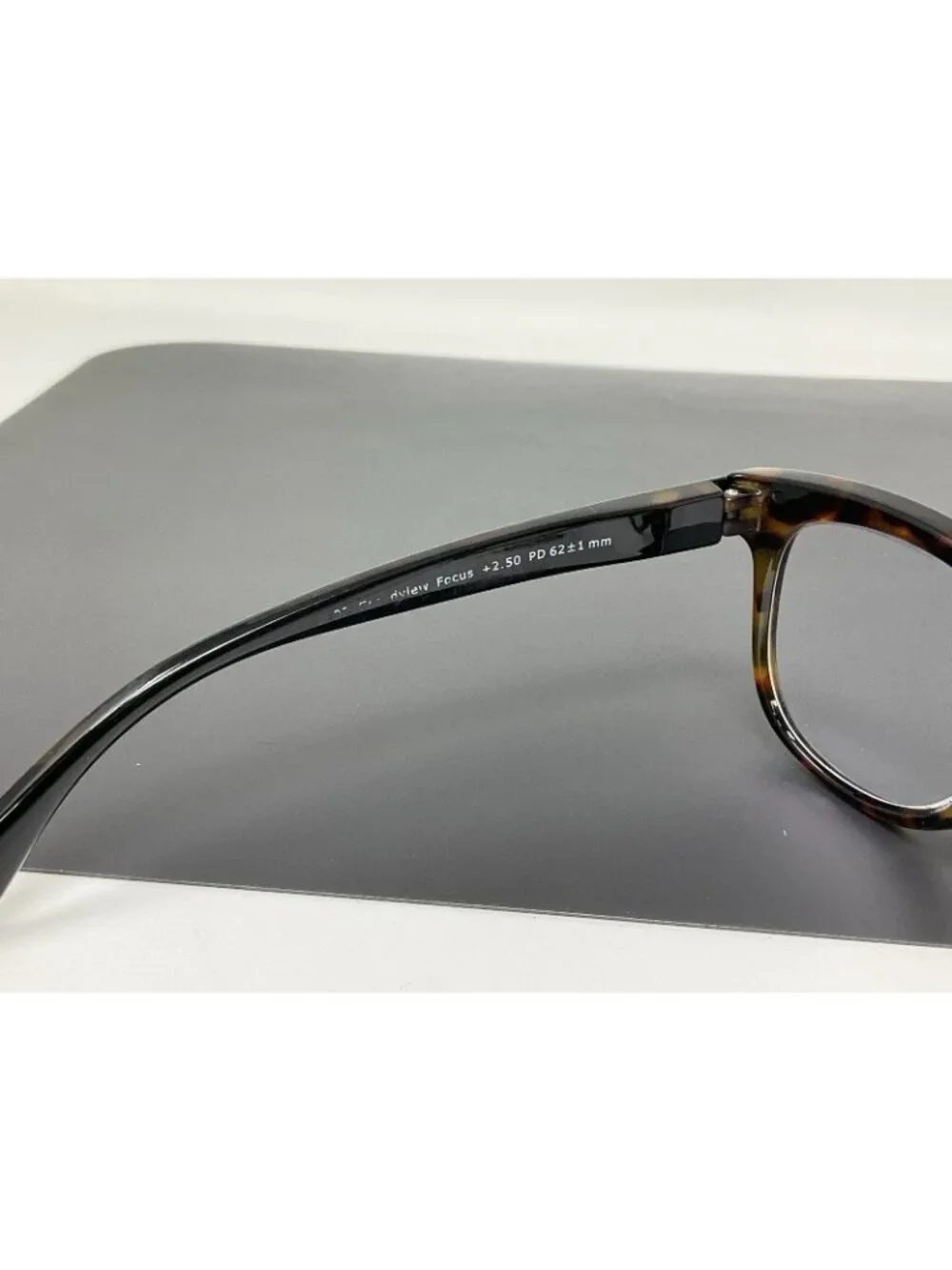 Peepers Reading Glasses Grandview Tortoise +2.50 blue Light Block